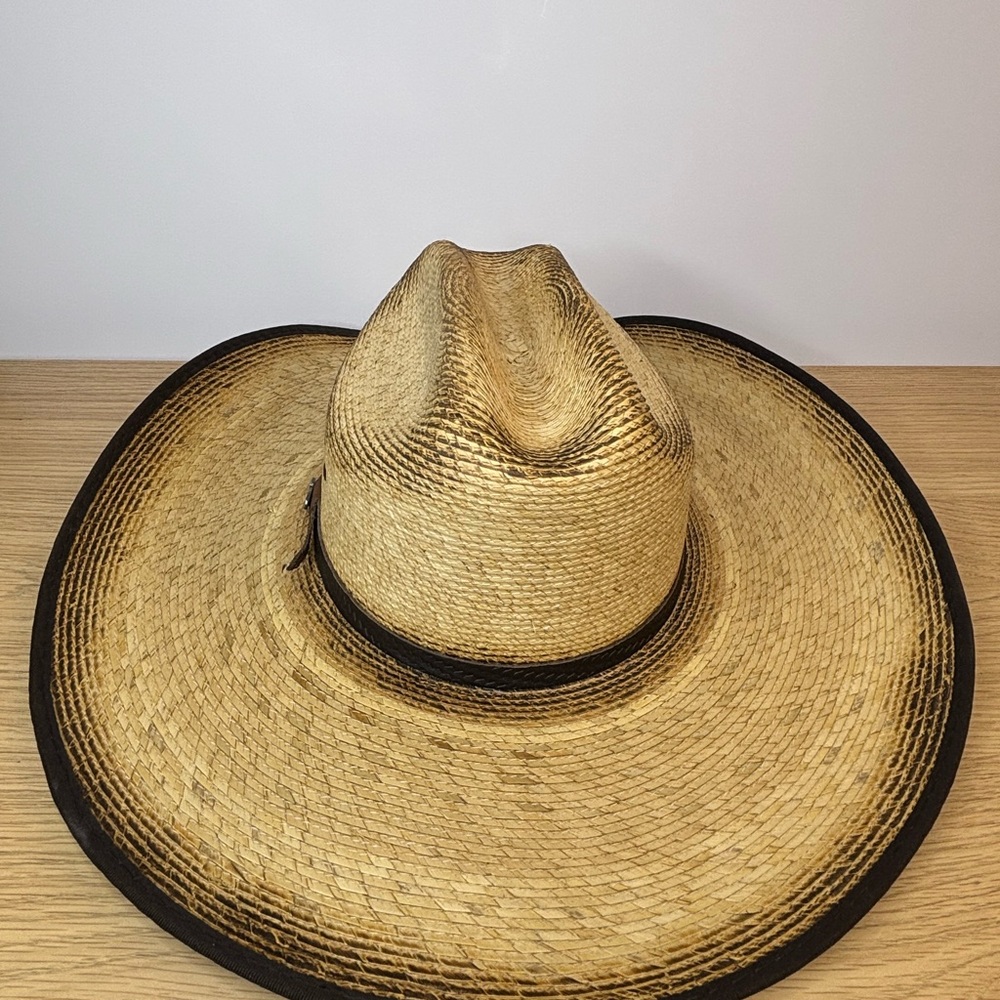 Justin Large Natural Straw Hat with Brown Leather Accent - Picture 1 of 10